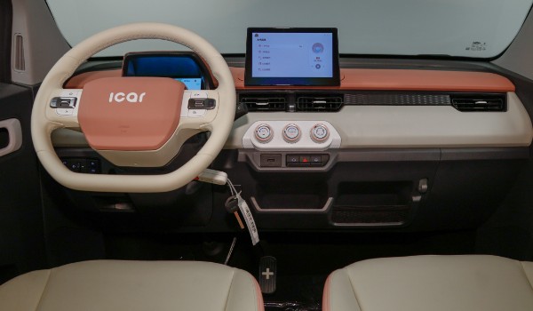 奇瑞qq冰淇淋電動(dòng)車價(jià)格及圖片 2022款冰淇淋售價(jià)3萬(wàn)(落地價(jià)4萬(wàn))