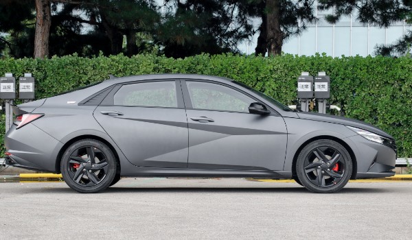 2022款現代伊蘭特圖片及價格 2022款伊蘭特售價8萬一輛