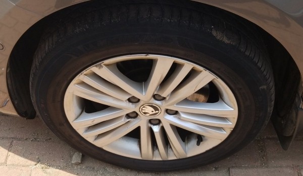 斯柯達(dá)速派輪胎是什么牌子 米其林輪胎(舒適性高抓地性強)