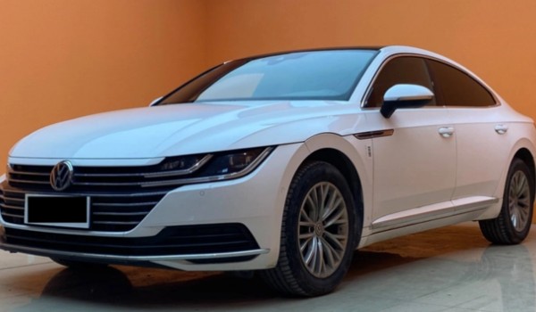 大眾cc分期首付多少錢(qián) 分期首付6萬(wàn)(36期月供4784元)