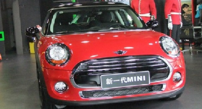 寶馬mini新款報價，官方指導(dǎo)價27.38萬元