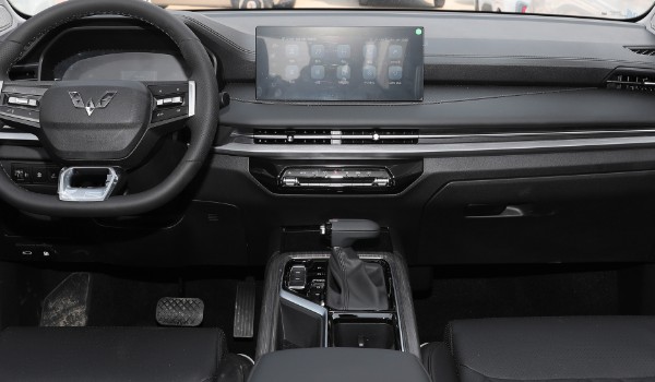 五菱佳辰有自動(dòng)擋嗎 有自動(dòng)擋變速箱(CVT無(wú)級(jí)變速箱)