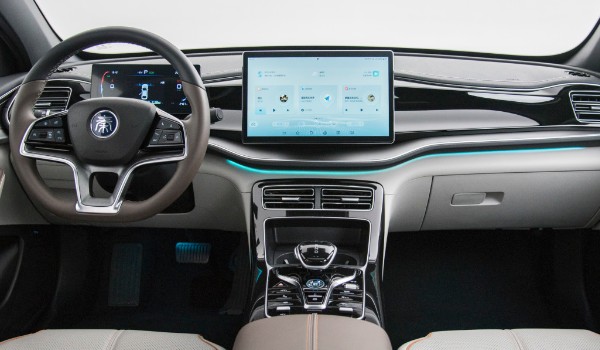 比亞迪秦plus新能源2023款價(jià)格 2023款秦plus售價(jià)9萬(分期首付2萬)