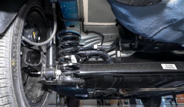 23款起亞k3配置參數(shù) 車身長達4.6米(搭載兩款發(fā)動機)