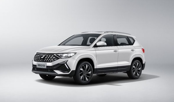 捷達vs5和現(xiàn)代ix35哪個好 現(xiàn)代ix35車長4.5米(配置功能豐富)