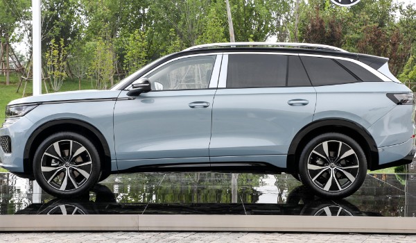 大眾攬巡怎么樣值得購(gòu)買嗎 馬力可達(dá)220匹(油耗實(shí)測(cè)8L)