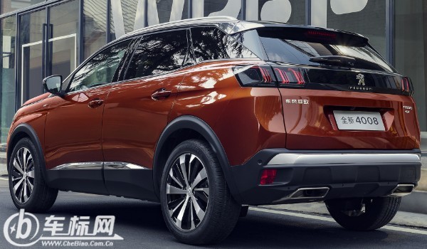 標(biāo)致4008二手車價格多少 二手價僅需6萬(表顯里程2.26萬公里)