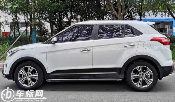 現代ix25分期付款首付款多少 分期首付2萬(36期月供1877元)