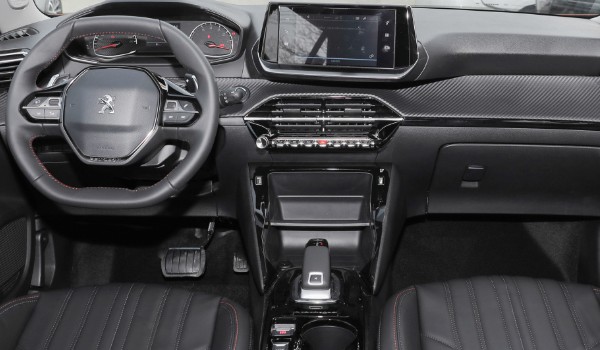 標致2008保值率怎么樣啊 第七年保值率27%(油耗影響保值率)