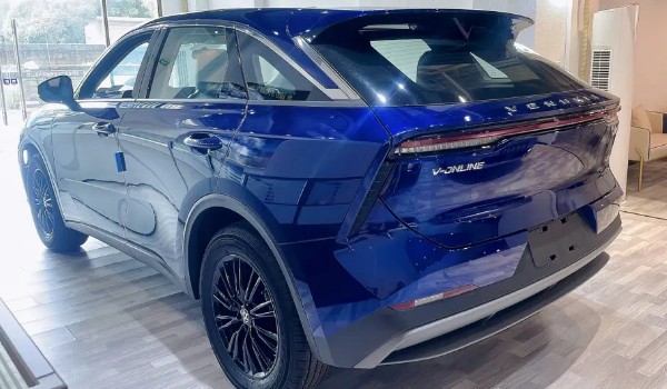 啟辰大v和逍客哪個好 啟辰大v動力強(qiáng)(車身長達(dá)4.5米)