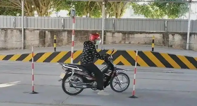 c1增駕摩托車駕駛證需要什么條件，注意異地不能增駕