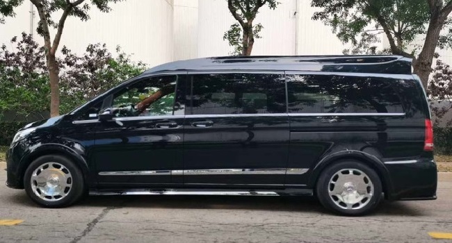 邁巴赫商務(wù)車7座vs680多少錢，豪價(jià)521.10萬讓你品味身份別具一格