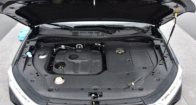 長安歐尚x7plus價格2021款自動擋，緊湊型SUV預售價7.99萬-13.59萬元