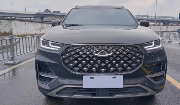 奔騰t99和瑞虎8哪個(gè)好 奔騰t99動(dòng)力更強(qiáng)(車長4.8米)