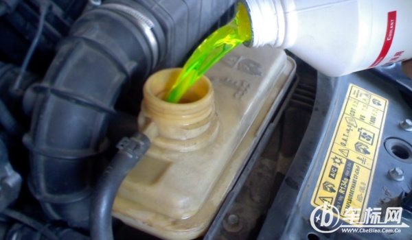 防凍液有幾種顏色什么顏色的好 多種顏色（質(zhì)量不看顏色看沸點和冰點）