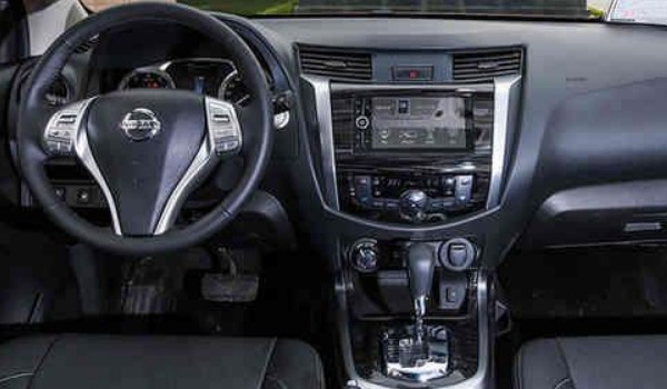 帕拉索和途達(dá)怎么選 帕拉索動力更強(qiáng)(車長5.2米)