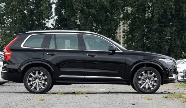xc90分期首付多少錢 分期首付15萬(wàn)(36期月供10637元)