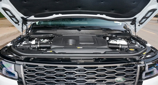 路虎攬勝2022款報價及圖片，售價區(qū)間142.8萬-332.8萬元