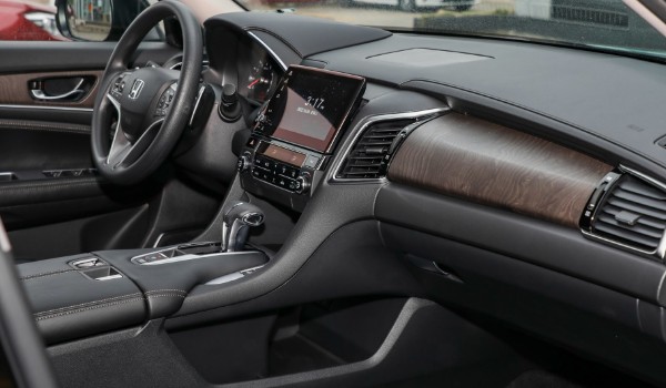 本田冠道優(yōu)惠4萬(wàn)是真的嗎 是真的(優(yōu)惠裸車(chē)價(jià)18萬(wàn))