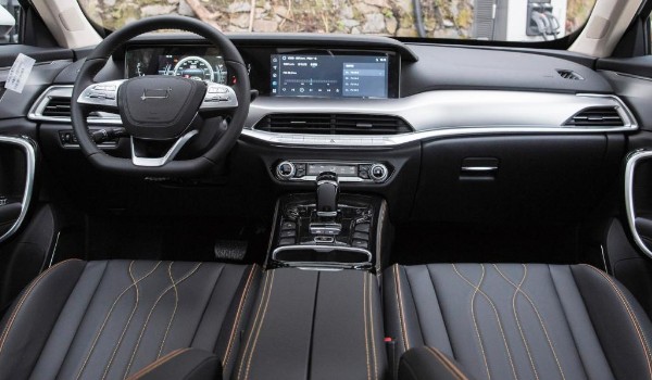 奔騰t77安全性能怎樣 主動(dòng)安全配置齊全(輔助功能豐富)