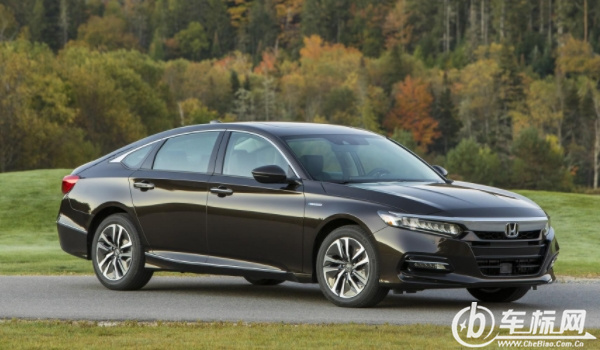 思鉑睿和雅閣哪個(gè)好 雅閣好一些（配置豐富、動(dòng)力充足、保值率高）