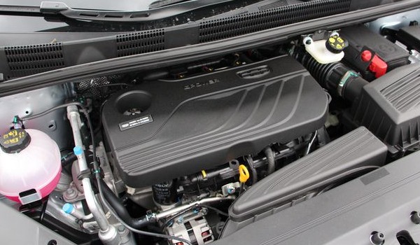 吉利嘉際動(dòng)力怎么樣 馬力可達(dá)181匹(動(dòng)力十分充沛)