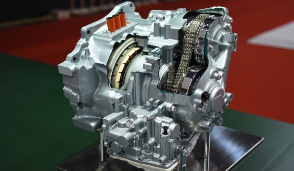 享域變速箱油多久換 4萬(wàn)公里更換一次(不可混用變速箱油)