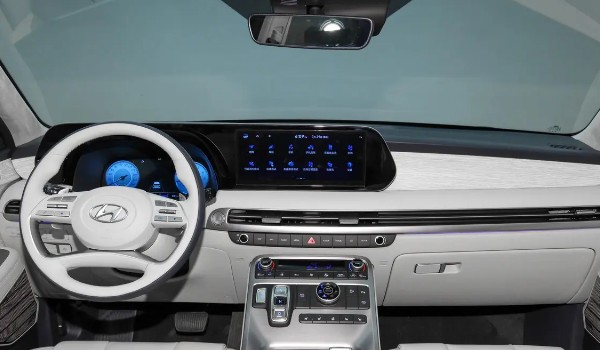 帕里斯帝安全性能如何 主動(dòng)安全配置齊全(搭載9個(gè)氣囊)