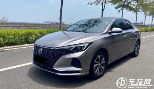 長安逸動(dòng)怎么樣 舒適性好、顏值較高、油耗低（百公里油耗6L）