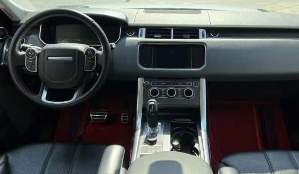 攬勝運動版分期首付多少 分期首付29萬(36期月供20232元)