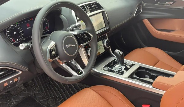 捷豹xel2023最新款多少錢 新車售價29萬(分期首付8萬)