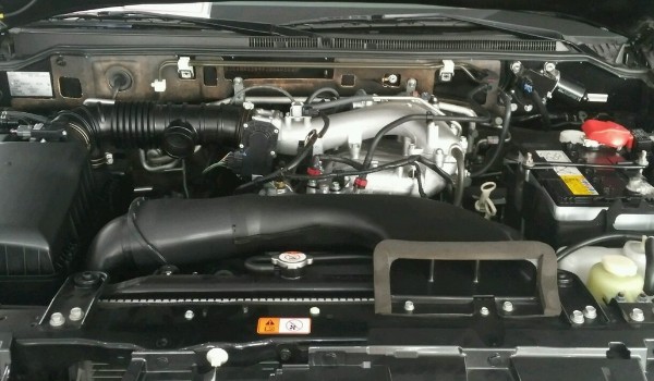 帕杰羅這款車值得買嗎 油耗實(shí)測(cè)15L(馬力可達(dá)174匹)