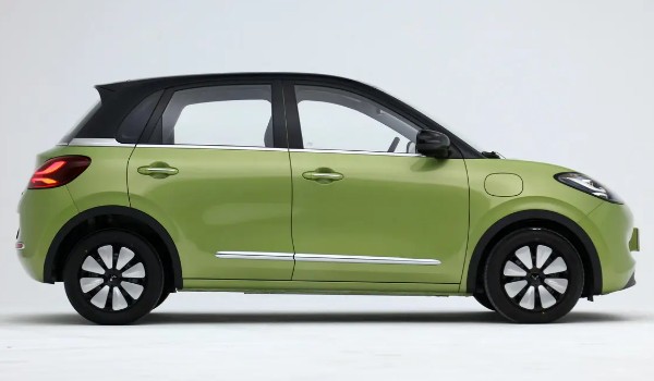 五菱繽果電動(dòng)車2023款價(jià)格 新車售價(jià)5萬(wàn)(分期首付1萬(wàn))