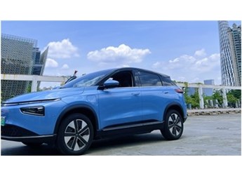 專(zhuān)治停車(chē)恐懼癥的小鵬G3i，我承認(rèn)被種草了