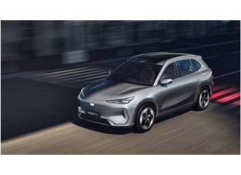 把磷酸鐵鋰能量密度打上去！吉利即將發(fā)布新一代刀片式電池