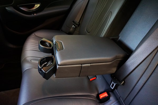 依舊很優(yōu)雅 試駕全新奔馳CLS 350 4MATIC