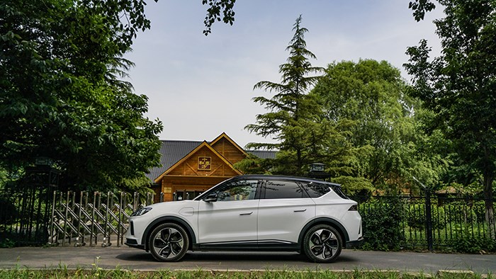 誠(chéng)意之作 ARCFOX極狐 阿爾法T評(píng)測(cè) 