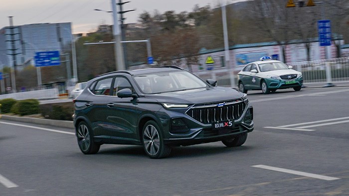 樹立10萬級SUV價值新標桿 試駕長安歐尚X5