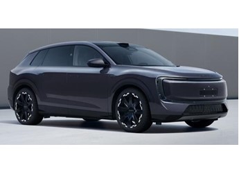 上汽奧迪首款量產(chǎn)SUV曝光！AUDI E7X官圖發(fā)布：設(shè)計(jì)更協(xié)調(diào)更耐看