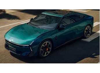 小鵬宣布P7車標(biāo)從18K金升級24K金：年底前下單均可獲得