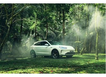 暑期自駕游最優(yōu)解，問界新M5 Ultra既省心，跑得遠(yuǎn)，性能還在線 封面圖