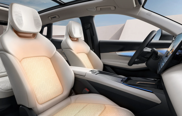 領(lǐng)克08選購(gòu)指南：120長(zhǎng)續(xù)航Halo版最值 20萬(wàn)左右可落地