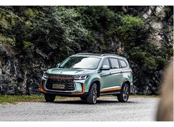 風(fēng)行T5馬赫版：我，強動力大空間，謙卑是不存在的 封面圖