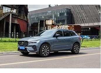 值得入手 沃爾沃XC60 T5 四驅(qū)智遠(yuǎn)運(yùn)動(dòng)版 封面圖