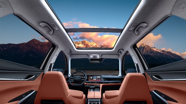 E:\長安圖片\【媒體資料夾】“經(jīng)典煥新，有你真好”長安汽車春季煥新發(fā)布會\產(chǎn)品圖片素材\長安第三代CS75PLUS冠軍版\第三代CS75PLUS冠軍版-美圖\小圖\_XH_1364 拷貝.jpg