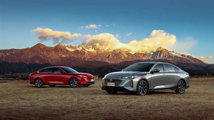 E:\長安圖片\【媒體資料夾】“經(jīng)典煥新，有你真好”長安汽車春季煥新發(fā)布會\產(chǎn)品圖片素材\第三代逸動\美圖\小圖\L1000977 拷貝.jpg