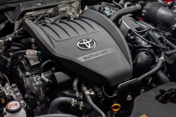 豐田新一代皇冠SportCross國內首發(fā) 采用轎跑車身設計