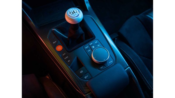 寶馬最強直列六缸！寶馬3.0 CSL發(fā)布 全球限量50輛