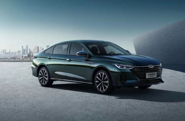 奇瑞艾瑞澤8新車型上市 升級(jí)驍龍8155芯片 售12.29萬(wàn)起