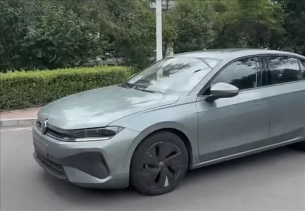 看齊大哥邁騰！全新大眾速騰實車曝光：現款12.79萬元起